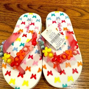 Accessorize flip flops for kids, size 9,5-10,5